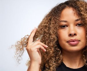 How To Deal With Frizzy Hair